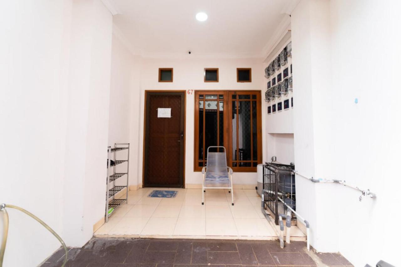 Koolkost Syariah @ Kebon Kacang III Street Джакарта Екстериор снимка
